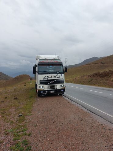 Грузовики: Грузовик, Volvo, Дубль, 7 т, Б/у