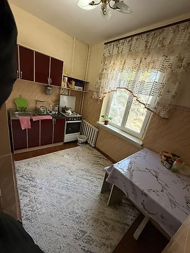 квартиры 5 микрорайон: 1 комната, 35 м², 105 серия, 2 этаж, Косметический ремонт — 4