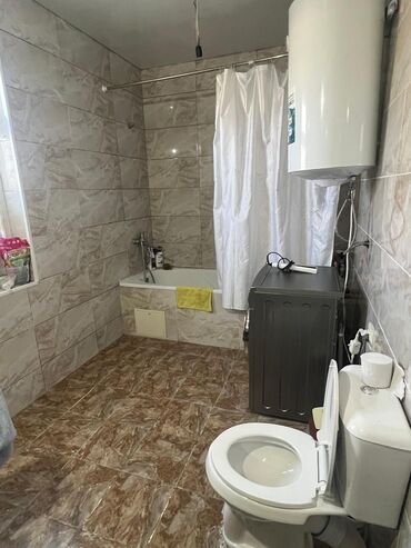 Продажа домов: Барачный, 130 м², 5 комнат, Собственник, Старый ремонт at lalafo.kg — 5 Продажа домов: Барачный, 130 м², 5 комнат, Собственник, Старый ремонт — 5