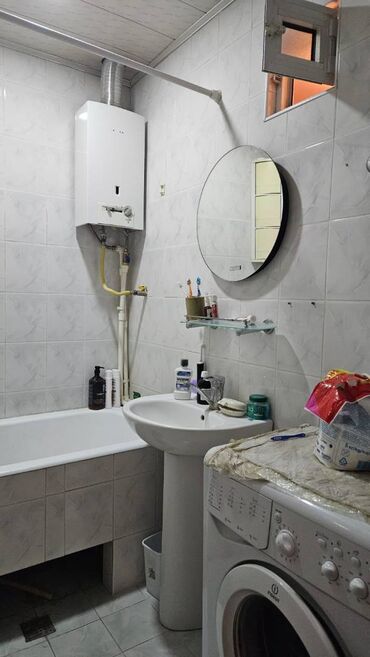 Uzunmüddətli kirayə mənzillər: Statistika dairəsi yaxinlığındaHƏYATT REGENCY ərazisində, Leninqrad — 4