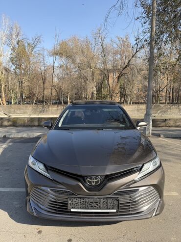 машина kg бишкек тойота: Toyota Camry: 2020 г., 2.5 л, Автомат, Бензин, Седан