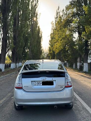 su cənlərinin sifarisi: Toyota Prius: 1.6 l | 2008 il Hetçbek — 2