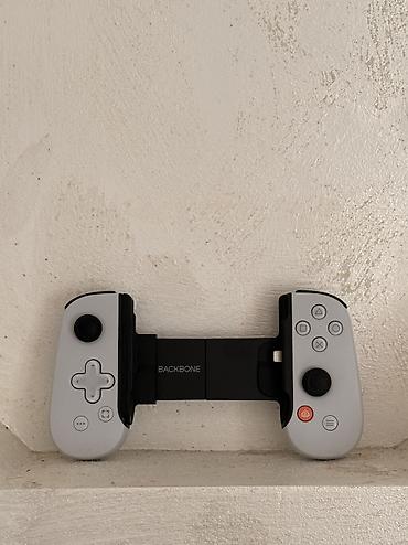 Backbone Lightning Gamepad əla vəziyyətdədir. Yenidən seçilmir lalafo.az -da Backbone Lightning Gamepad əla vəziyyətdədir. Yenidən seçilmir