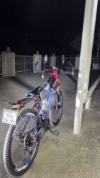 Digər nəqliyyat: Ideyal vəziyyətdə problemi yoxdur təmirdə olmayıb üsdündəki — 1