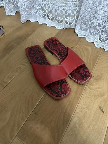 дешевые вещи: Босоножки, 39, 39.5, 40, Новый, цвет - Красный, Самовывоз — 1