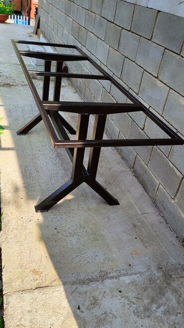 Masalar: Bar masası, Yeni, Açılmayan, Taxta, Dördbucaq masa — 13