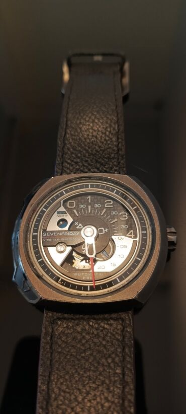 qisa qol koynekler kisi: İşlənmiş, Qol saatı, Sevenfriday, rəng - Boz