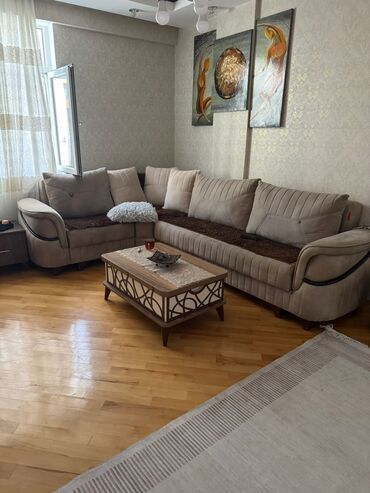 tek divan modelleri: Künc divan, İşlənmiş, Açılan, Bazalı, Parça, Çatdırılma yoxdur