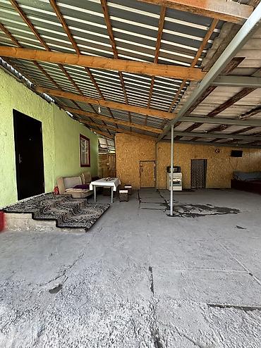 Продажа коттеджей и домов: ✨ Продаётся дом в с. Военно-Антоновка ✨ 🏡 Характеристики: • Участок - — 5