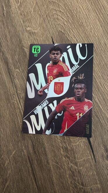 Panini tərəfindən istehsal olunan bu futbol kartı, "Magic Mix"