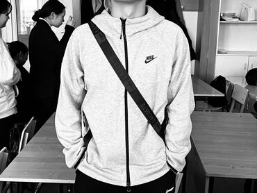 найк теч флиск: Мужской спортивный костюм, XL (EU 42), Nike, Б/у, цвет - Белый, Платная доставка