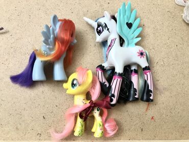 детская машинка на пульте управления: Оригинальные фигурки My Little Pony от Hasbro — комплект из 3 пони