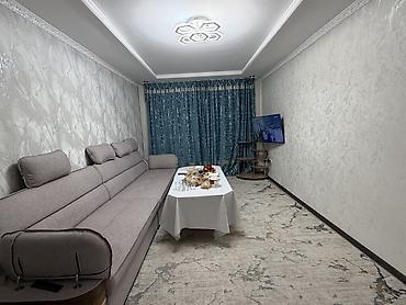 Долгосрочная аренда квартир: 3 комнаты, С мебелью частично — 5