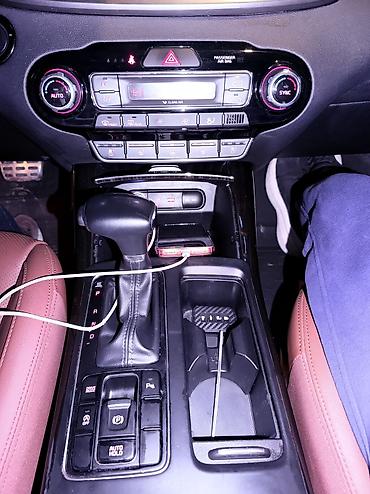 Kia: Kia Sorento: 2018 г., Дизель, Кроссовер — 27