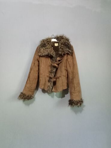 Kardiqanlar, jaketlər: Qadın geyimləri dəsti – 4 fərqli model 1) Qara krujeva detallı — 4