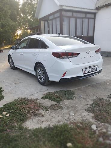 geely monjaro белый: Hyundai Sonata: 2019 г., 2 л, Автомат, Газ, Седан — 4