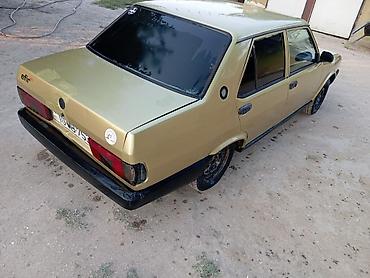 Digər avtomobillər: Model: Efir WS sedan Təsvir: - 4 qapılı, tam ölçülü sedan kuzov - — 7