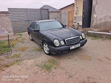 Mercedes-Benz E-Class: 1997 г., 2 л, Механика, Седан