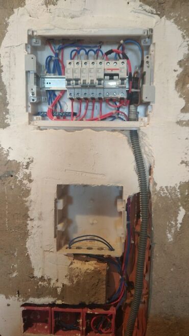 Elektrik işləri: Santexnika, Elektrika, pol-patalok isleri görürəm. Keyfiyetli ve tam -da lalafo.az — 4 Elektrik işləri: Santexnika, Elektrika, pol-patalok isleri görürəm. Keyfiyetli ve tam — 4