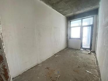 20 ci sahede ev satilir: 3 otaqlı, Yeni tikili, 113 kv. m — 1