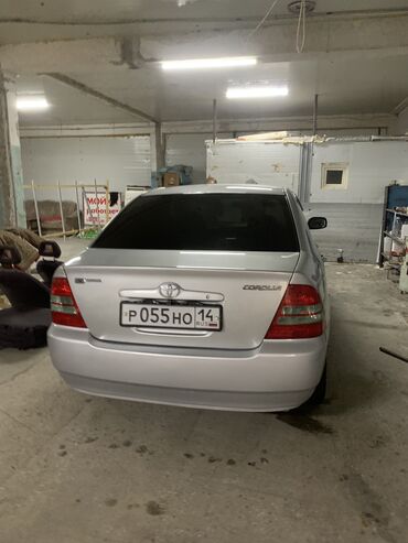 Toyota: Toyota Corolla: 2002 г., 1.5 л, Автомат, Бензин, Седан