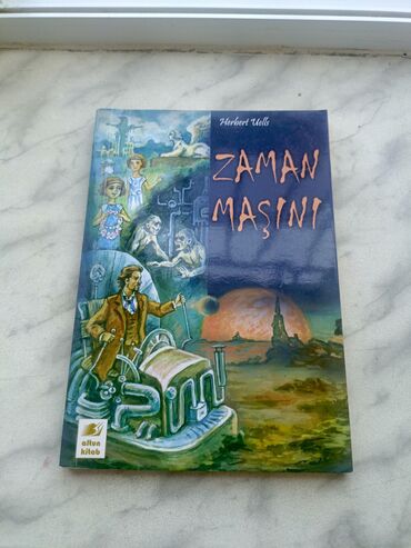 Dörd klassik əsərin toplandığı bu kitab dəsti, oxuculara "Zaman