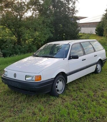 volkswagen passat машина: Volkswagen Passat: 1989 г., 1.8 л, Механика, Бензин, Универсал