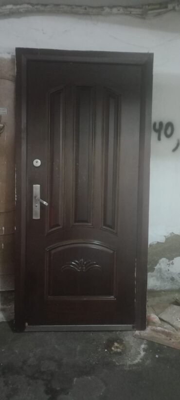sehf qapi: Seyf Qapi olcu hundurluk215 en 97. qiy 110 man. unvan Hezi
