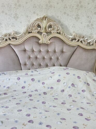 Двуспальные кровати: 🏠 Сдаётся 4-комнатная квартира в центре города на долгий срок ✨ — 3