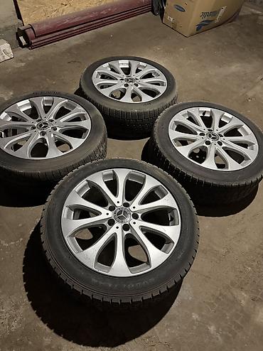 passat variant: Колеса в сборе 245 / 45 / R 18, Зима, Б/у, Комплект, Легковые, Литые, отверстий - 5 — 2