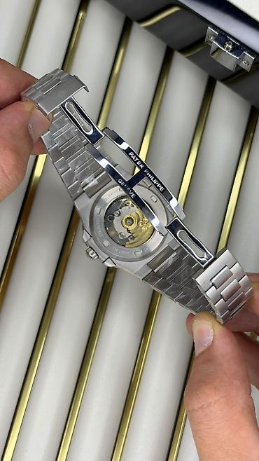 hamilton saat: Patek Philippe üslubunda kişi qol saatı. Paslanmayan polad korpus və — 4