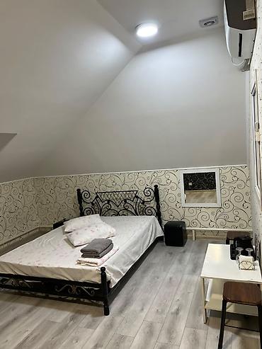 rent: Уютный номер в мансарде - Просторный светлый номер с двумя кроватями — 2