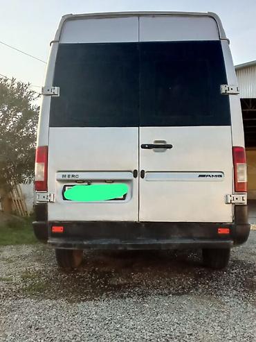 Mercedes-Benz: Mercedes-Benz Sprinter 411 CDI mikroavtobus Xüsusiyyətlər: - Kuzov — 7