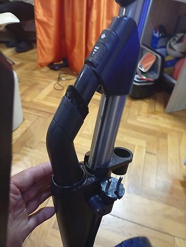 Štapni usisivači: Miele ART uspravni usisivač MIRJEVO - Tip: uspravni (stick) usisivač — 12