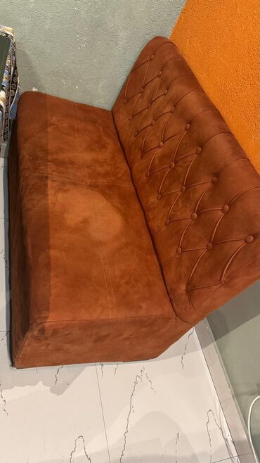 Sifarişlə restoran divanları: Restoran/kafe üçün divar boyu oturacaq dəsti ikinci əl - Model — 6