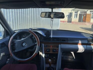 Mercedes-Benz: Mercedes-Benz E-Class: 1990 г., 2.3 л, Механика, Бензин, Седан — 13