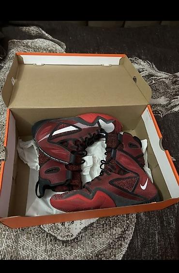 все за 50: Трое хайперок продаю, синие идеал, размер, как у белых NIKE HyperKO — 5