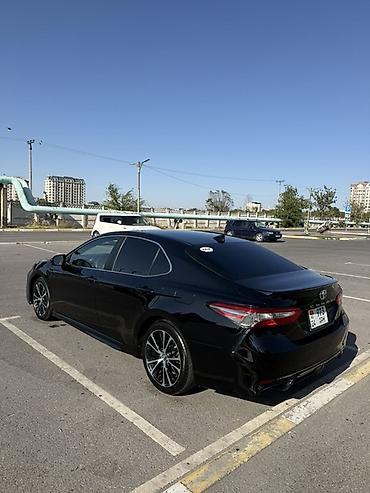 camry 75 se: Toyota Camry: 2019 г., Седан — 2
