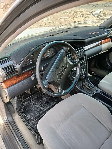 Audi: Audi 100: 1992 г., Седан — 8