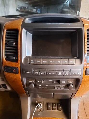 lexus gx 470 монитор: Toyota gx 470 2005.Штатный монитор +магнитола
