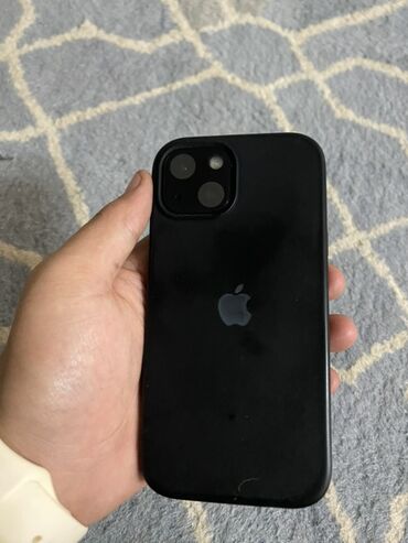 Apple iPhone: IPhone 15, 128 ГБ, Черный, Чехол, 90 % — 3