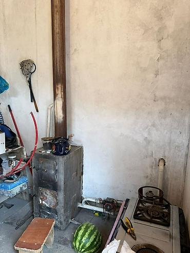 Куплю дом: Продается кирпичный дом с участком и хозяйственными постройками — 1