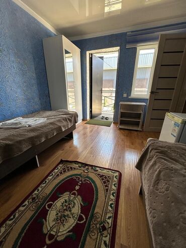 Иссык-Куль 2025: Номер, Гостевой дом «Уют» Чолпон-Ата, Парковка, стоянка — 2