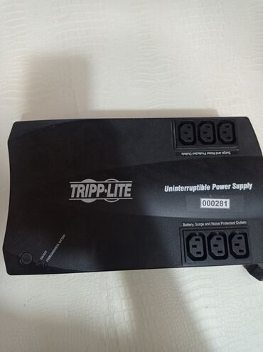 блоки питания apc: Источник бесперебойного питания (ИБП) Tripp Lite AVR750U (или