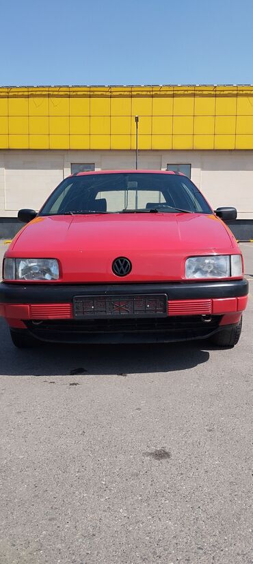 volkswagen passat 1990: Volkswagen Passat: 1990 г., 1.8 л, Механика, Бензин, Универсал