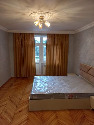 Uzunmüddətli kirayə mənzillər: Neftçilər Məlhəm Hospitalın yanı. kohnə tikili 5 mərtəbənin 2-ci — 5