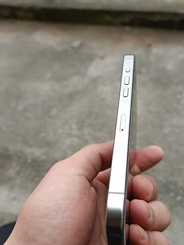 Apple iPhone: IPhone 15 Pro Max, Б/у, 256 ГБ, Natural Titanium, Защитное стекло, Кабель, Зарядное устройство, 86 % — 6