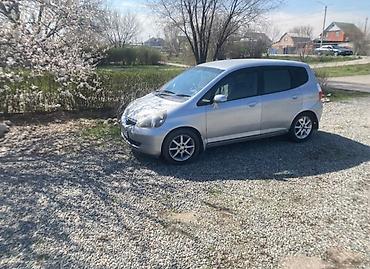sprinter 4 4: Honda Fit: 2002 г., 1.3 л, Вариатор, Бензин, Хэтчбэк — 1