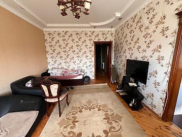 Uzunmüddətli kirayə mənzillər: Bir problem var danışarıq onu ev sahibi tanışdı 3 nəfər qalacayiq — 5