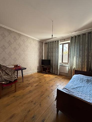 Үйлөрдү сатуу: 4 бөлмө, 150 м², 3 соток, Бишкек, Чекиш-Ата базары Кыймылсыз мүлк агенттиги — 5